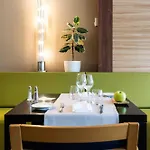 Otel Logis Lacotel 3*