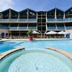 Otel Logis Lacotel 3*