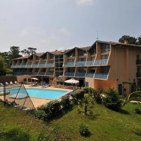 Hotel Logis Lacotel 3*