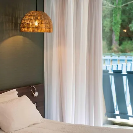 Logis Lacotel Hotel
