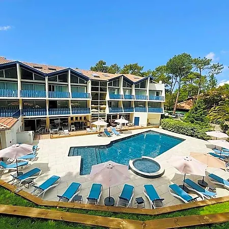 Hotel Logis Lacotel
