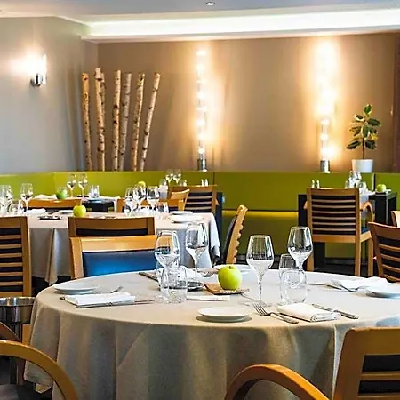 Logis Lacotel Hotel 3*