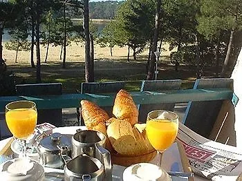 Logis Lacotel 3*