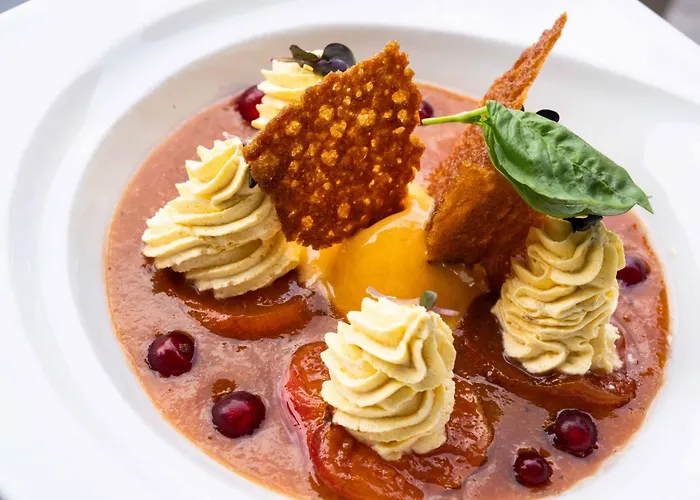 Logis Lacotel ホテル ソール・オスゴール