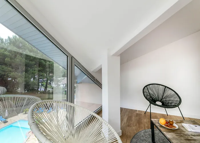 Logis Lacotel Hotel 3*