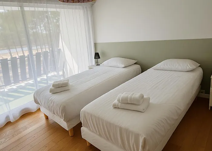 Logis Lacotel Hotel 3*